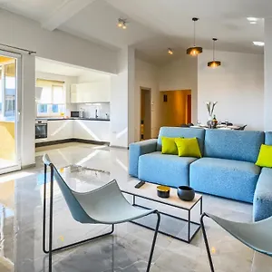 https://apartments-macuka-new-and-luxury-near-beach.pula-hotels.org